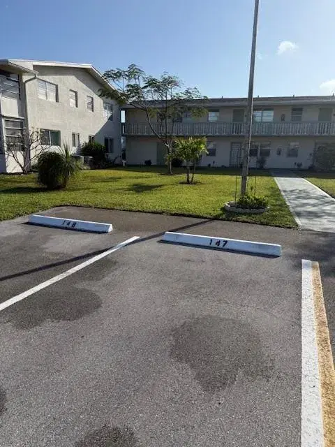 Picture of 148 Farnham G 148, Deerfield Beach FL 33442