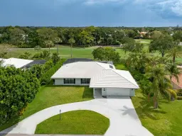Picture of 2831 SE Fairway W, Stuart, FL 34997