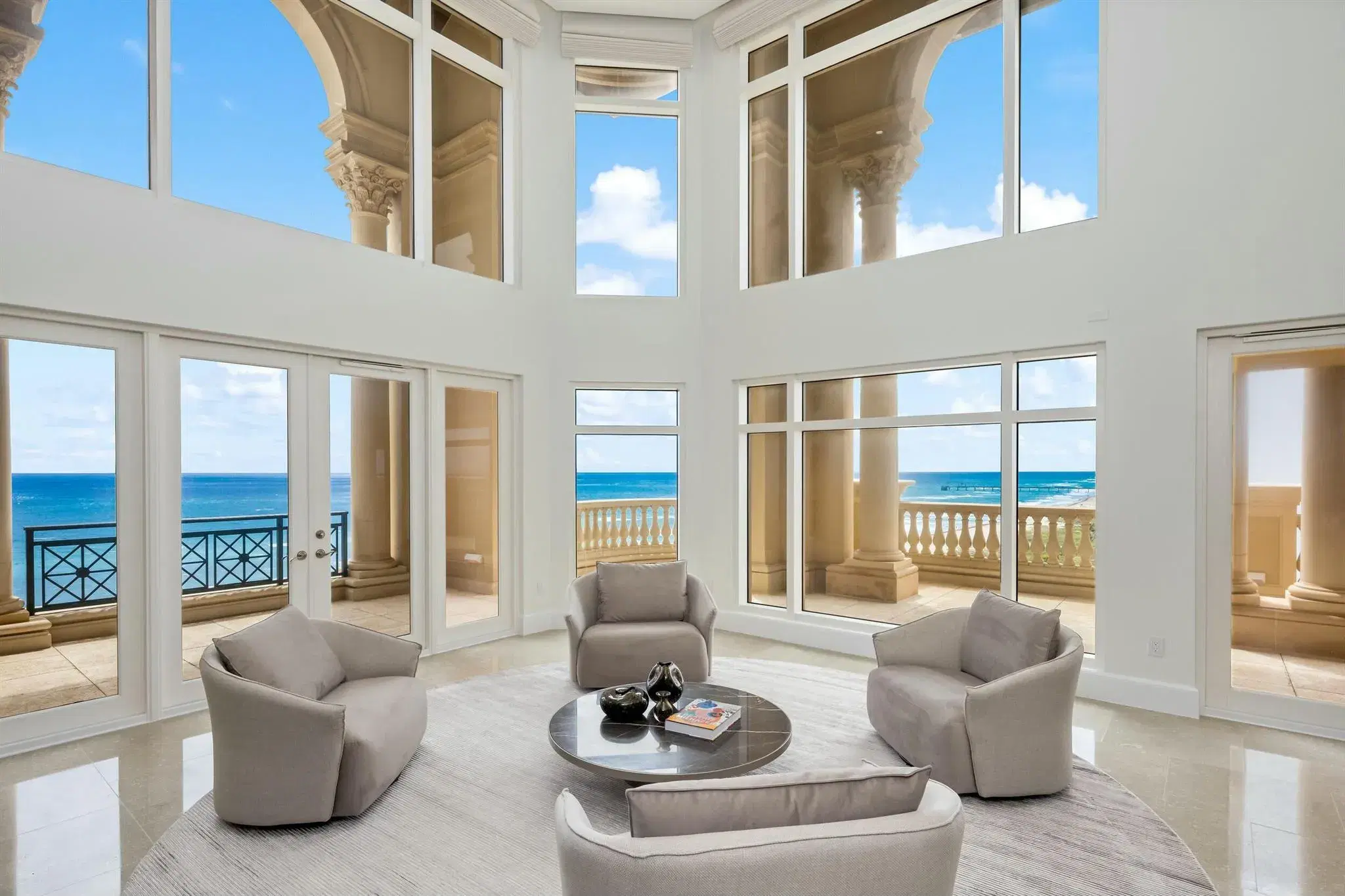 Picture of 2500 S Ocean Boulevard 903, Boca Raton, FL 33432