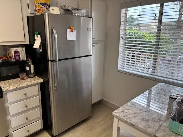 Picture of 6935 Huntington Lane 205, Delray Beach FL 33446