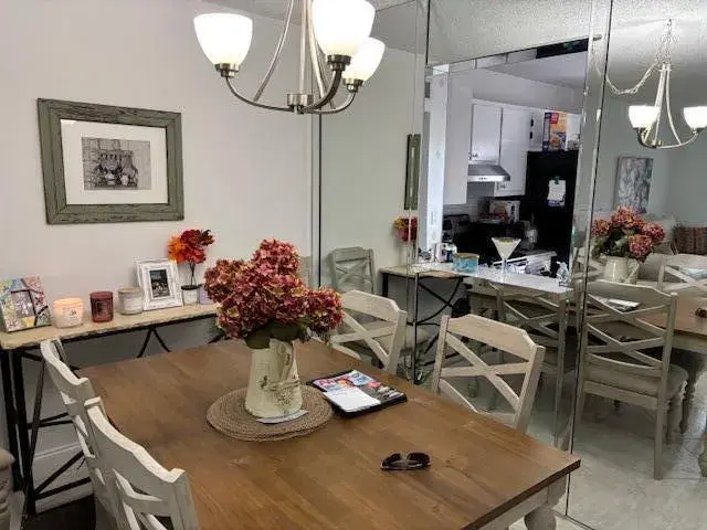 Picture of 6935 Huntington Lane 205, Delray Beach FL 33446