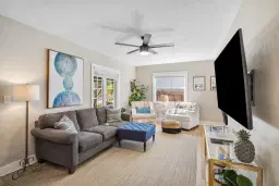 Picture of 215 S Palmway, Lake Worth Beach, FL 33460