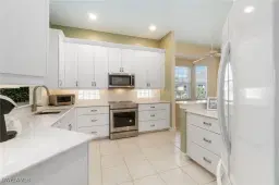 Picture of 815 Bentwater Cir 204, Naples, FL 34108