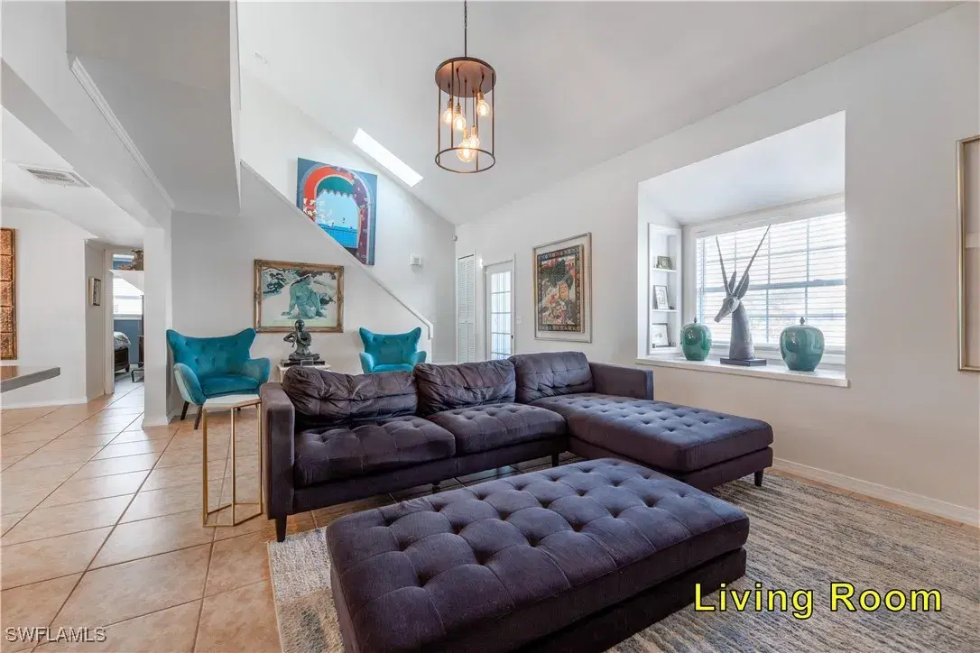 Picture of 4345 SW 1St Pl, Cape Coral, FL 33914