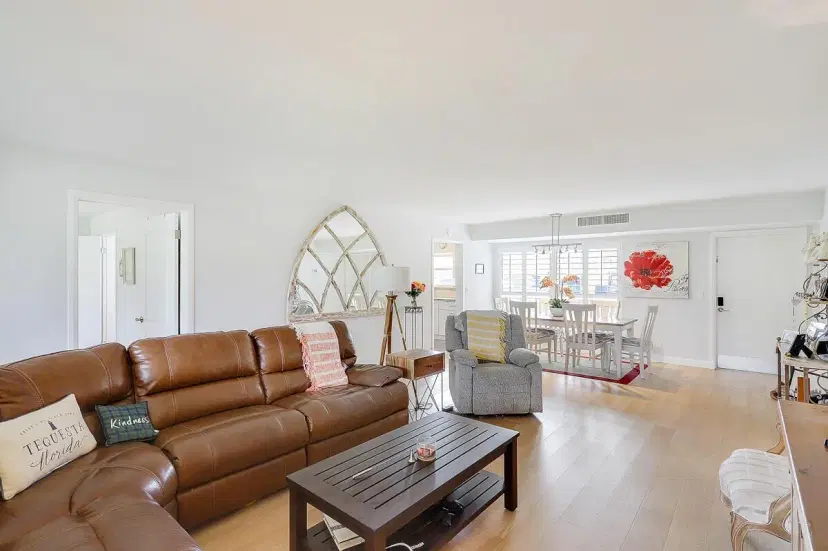 Picture of 1 SE Turtle Creek Drive A, Jupiter FL 33469