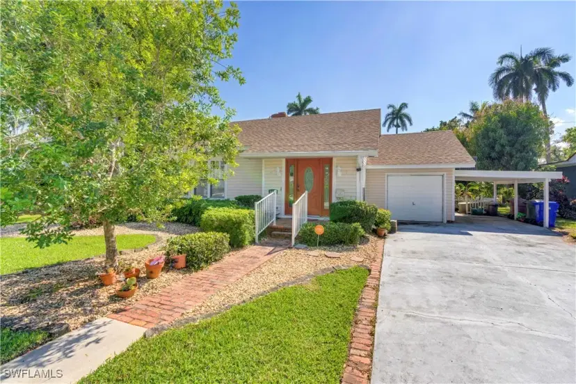 Picture of 1416 Sandra Dr, Fort Myers FL 33901
