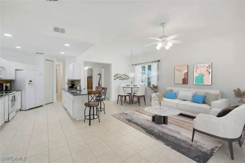 Picture of 994 Eastham Way V101, Naples FL 34104
