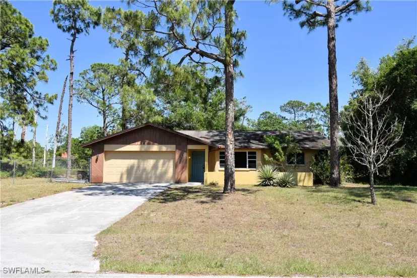 Picture of 1612 Clayton Ave, Lehigh Acres FL 33936