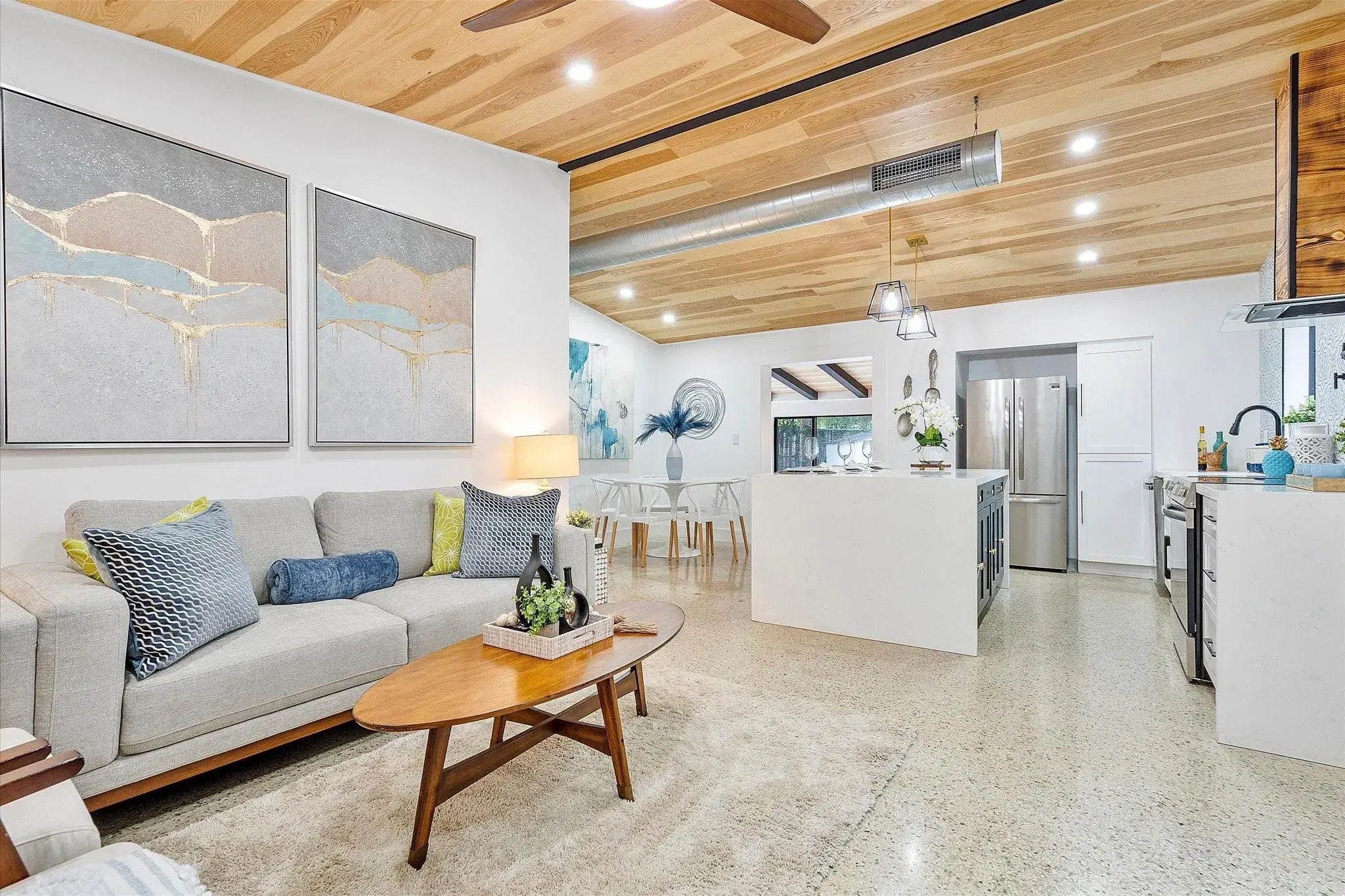 Picture of 1347 Riverland Rd, Fort Lauderdale, FL 33312