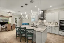Picture of 15929 Tropical Breeze Dr, Fort Myers, FL 33908