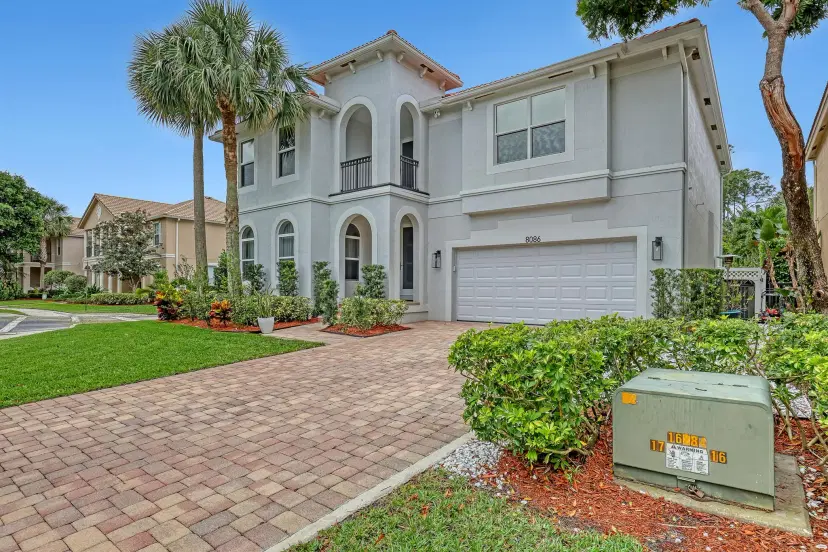 Picture of 8086 Bautista Way, Palm Beach Gardens FL 33418