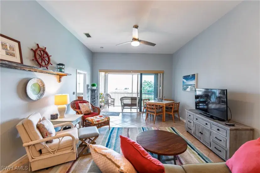 Picture of 3250 Lee Way Ct 707, North Fort Myers FL 33903