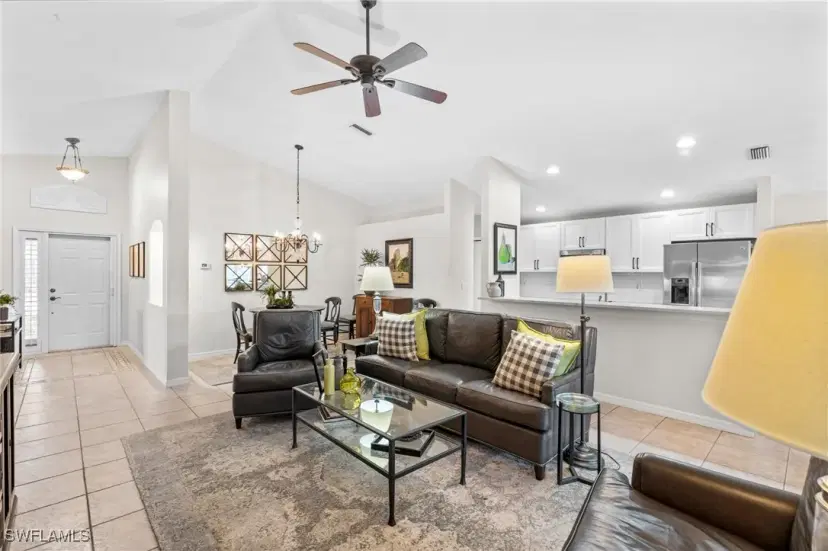 Picture of 2325 Heritage Greens Dr, Naples FL 34119