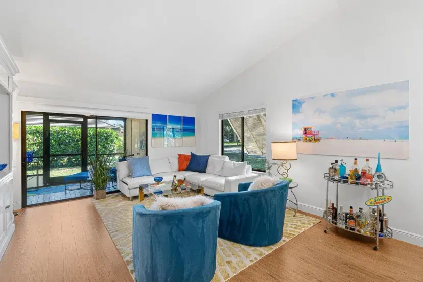 Picture of 5125 Pine Drive, Boynton Beach FL 33437