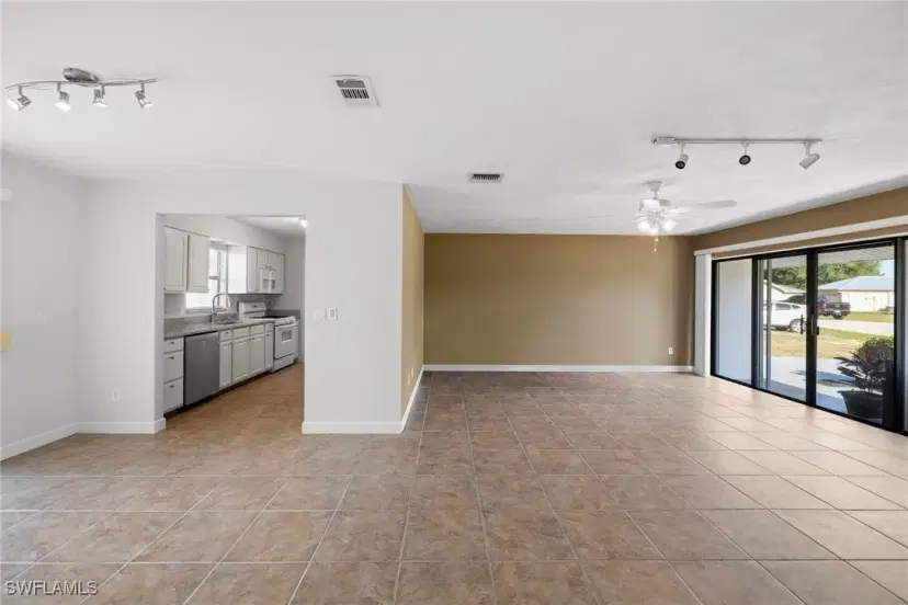 Picture of 10621 Baytree Ct, Lehigh Acres FL 33936