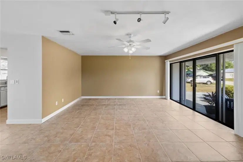 Picture of 10621 Baytree Ct, Lehigh Acres FL 33936