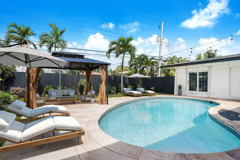 Picture of 2001 NE 62Nd Street, Fort Lauderdale FL 33308