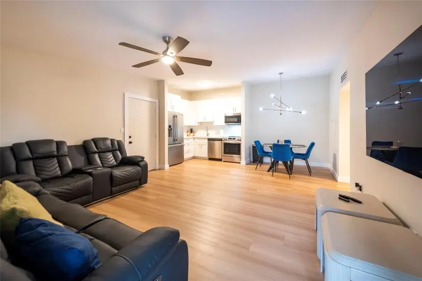Picture of 7827 Ashmont Cir 208, Tamarac FL 33321