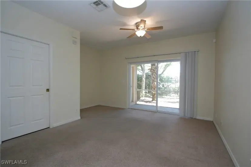 Picture of 8257 Pacific Beach Dr, Fort Myers FL 33966