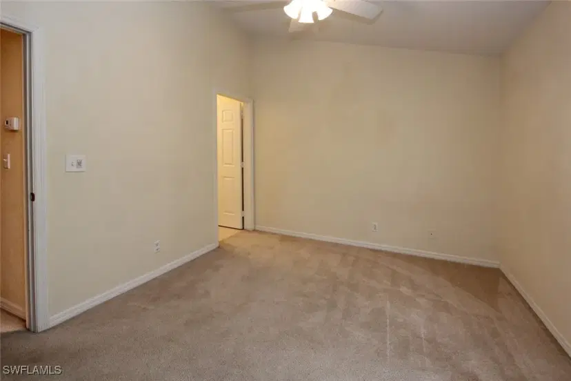 Picture of 8257 Pacific Beach Dr, Fort Myers FL 33966
