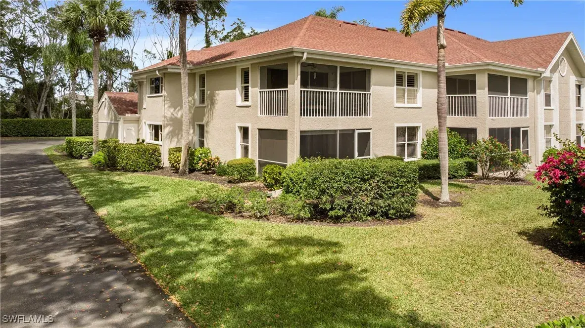 Picture of 9828 Luna Cir H104, Naples, FL 34109