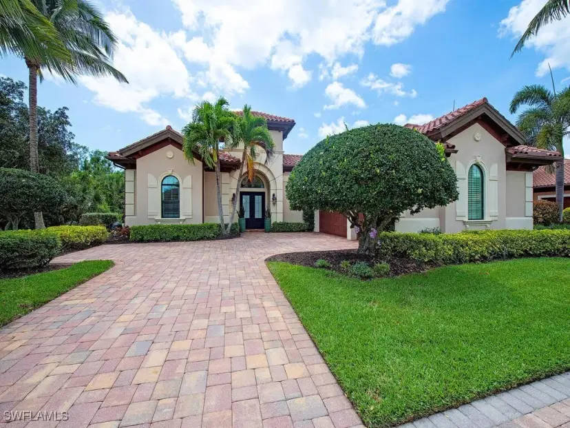 Picture of 6445 Costa Cir, Naples FL 34113