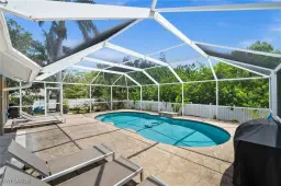 Picture of 4 Colonial Dr, Naples, FL 34112