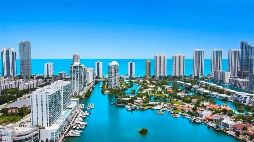 Picture of 400 Sunny Isles Blvd 2005, Sunny Isles Beach FL 33160