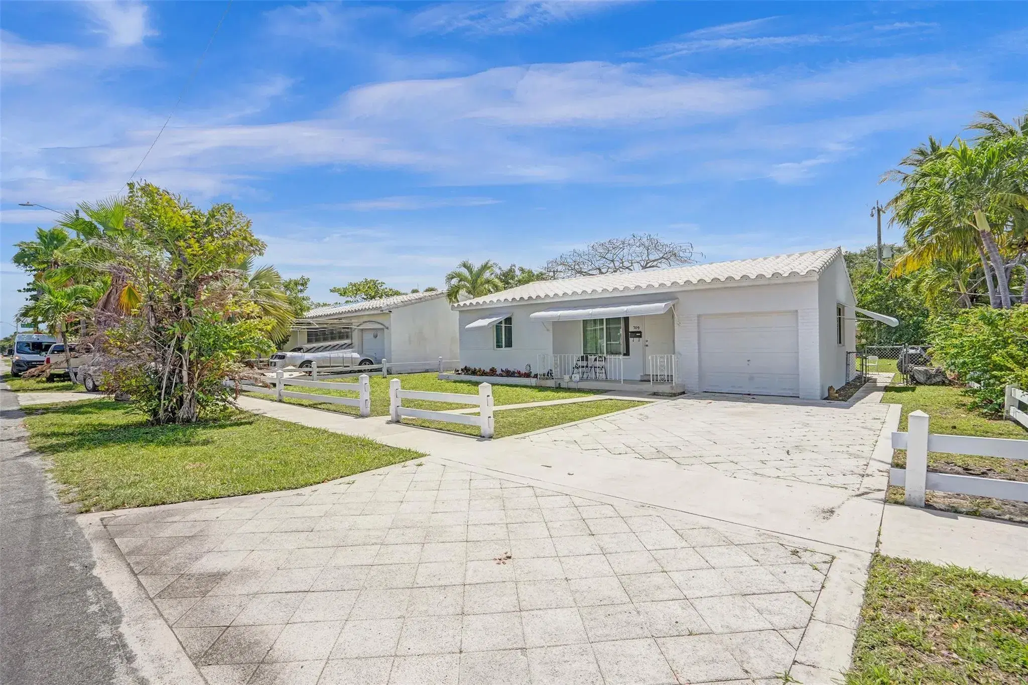 Picture of 309 SW 13Th St, Dania Beach, FL 33004