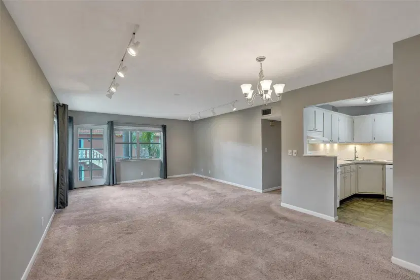 Picture of 140 NE 19Th Ct 218E, Wilton Manors FL 33305