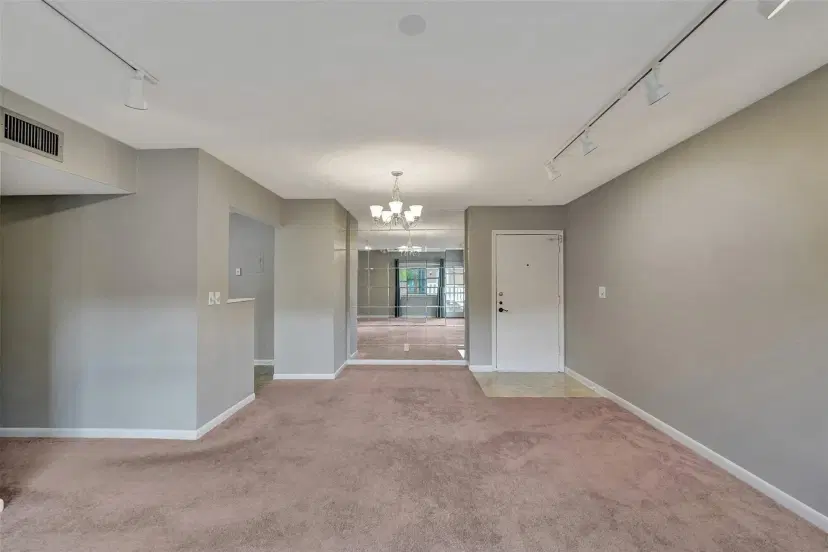 Picture of 140 NE 19Th Ct 218E, Wilton Manors FL 33305