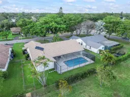 Picture of 9950 NW 11Th Mnr, Coral Springs, FL 33071