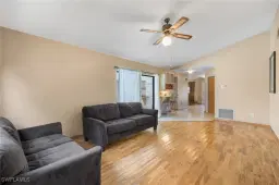 Picture of 2225 Crystal Dr, Fort Myers, FL 33907