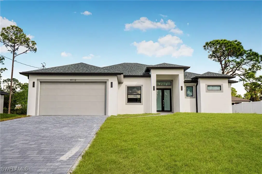 Picture of 4112 2Nd St Sw, Lehigh Acres, FL 33976