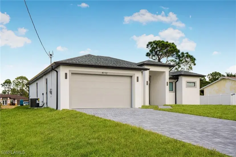 Picture of 4112 2Nd St Sw, Lehigh Acres FL 33976