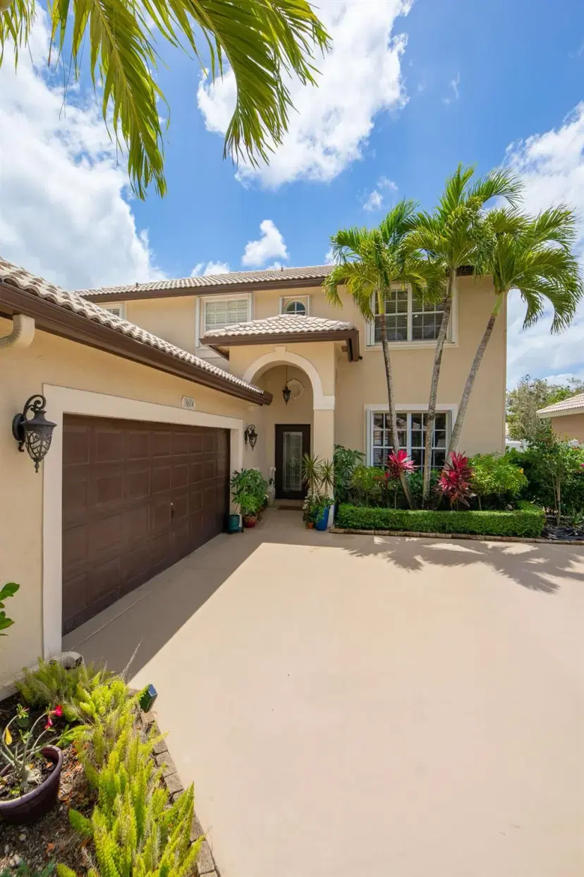 Picture of 16604 SW 1St St, Pembroke Pines FL 33027