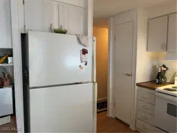 Picture of 120 Granada St, Fort Myers, FL 33905