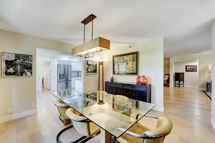 Picture of 7578 Regency Lake Drive 201, Boca Raton FL 33433