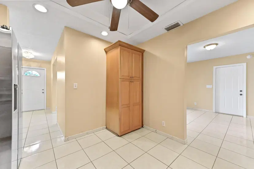 Picture of 2561 Canterbury Drive S, West Palm Beach FL 33407