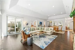 Picture of 764 Ashburton Dr, Naples, FL 34110