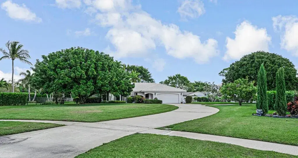 Picture of 22086 E Soliel Circle, Boca Raton, FL 33433