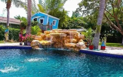 Picture of 7444 Seabreeze Dr, Lake Worth FL 33467