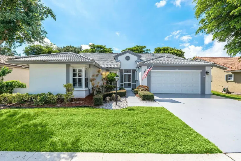 Picture of 8261 Lake Cypress Road, Lake Worth FL 33467