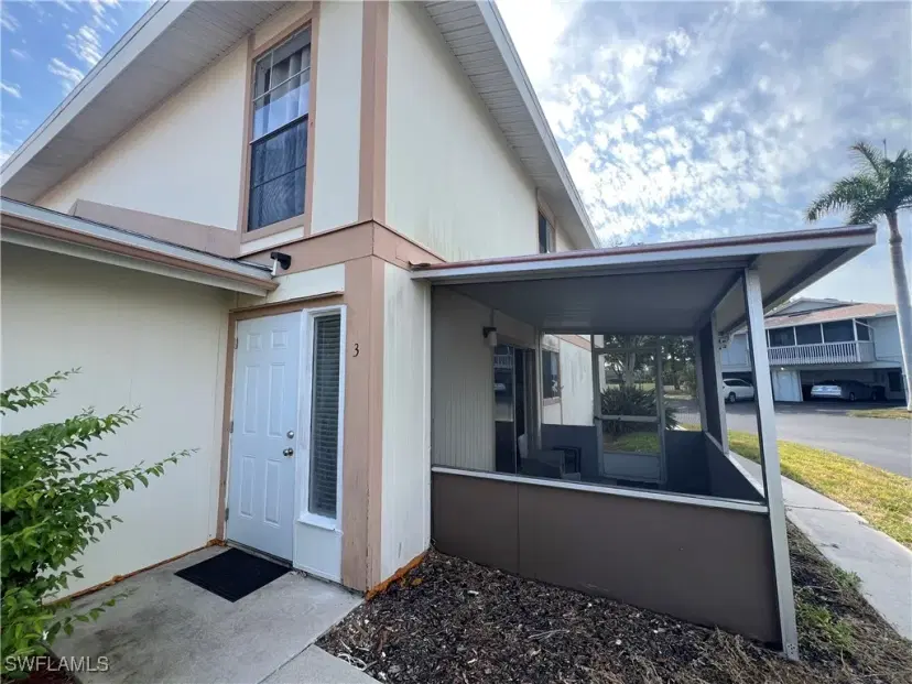 Picture of 3370 Yukon Cir 3, Fort Myers FL 33907