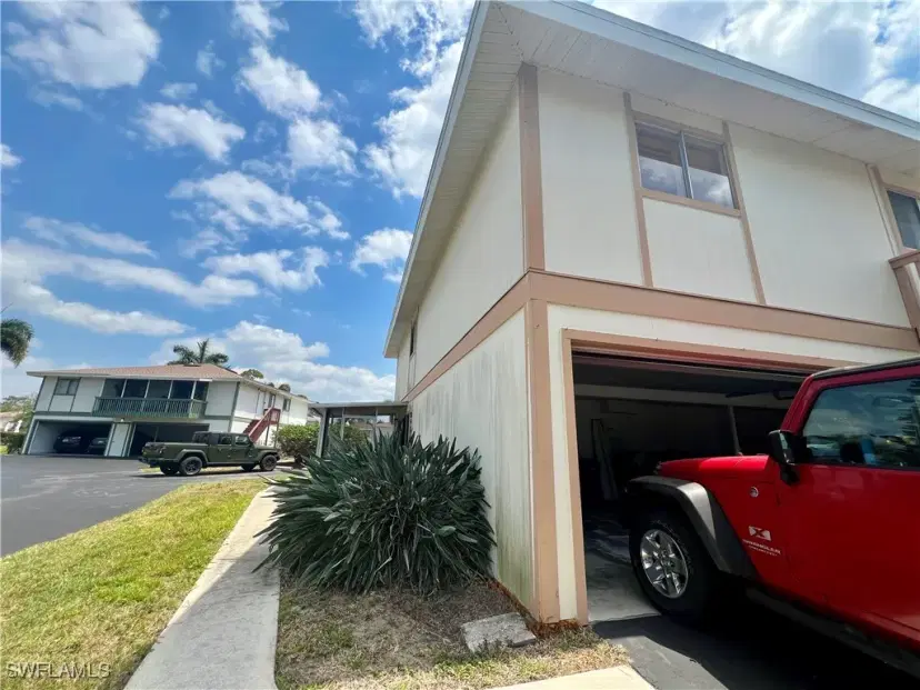 Picture of 3370 Yukon Cir 3, Fort Myers FL 33907