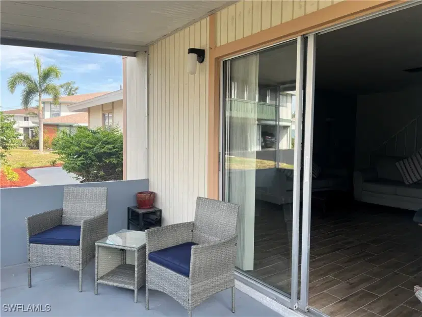 Picture of 3370 Yukon Cir 3, Fort Myers FL 33907