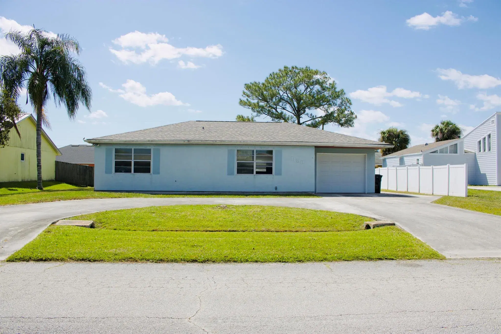 Picture of 1150 SW Ivanhoe Street, Port St Lucie, FL 34983