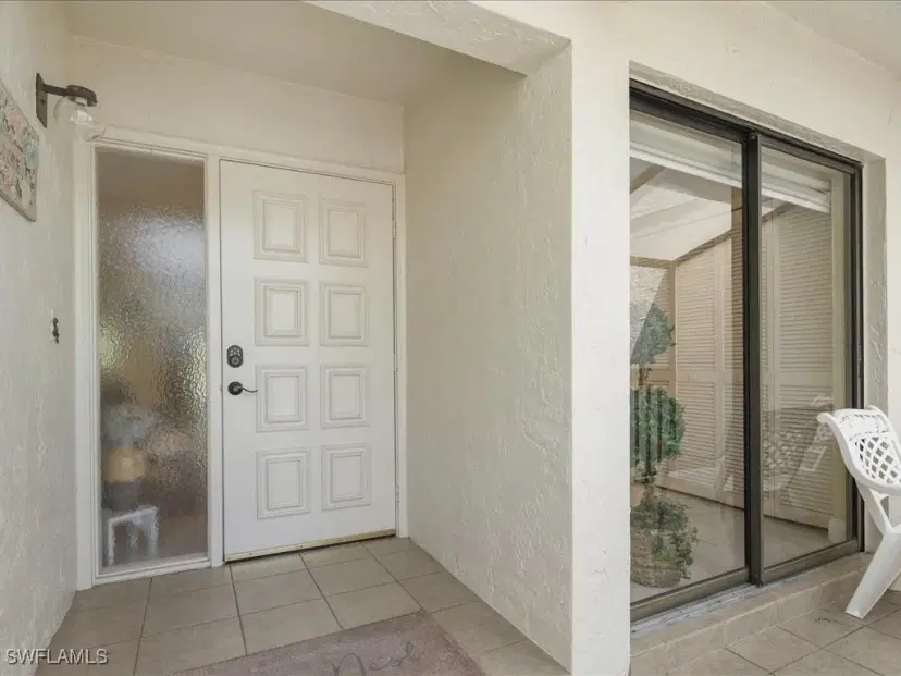 Picture of 1806 Kings Lake Blvd 4, Naples FL 34112