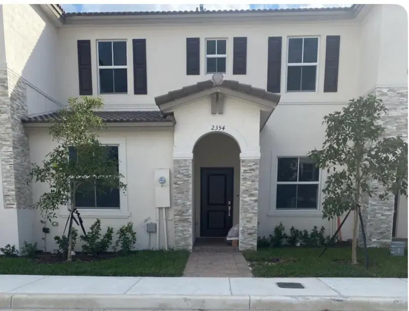 Picture of 2354 NW 125 St, Miami FL 33167