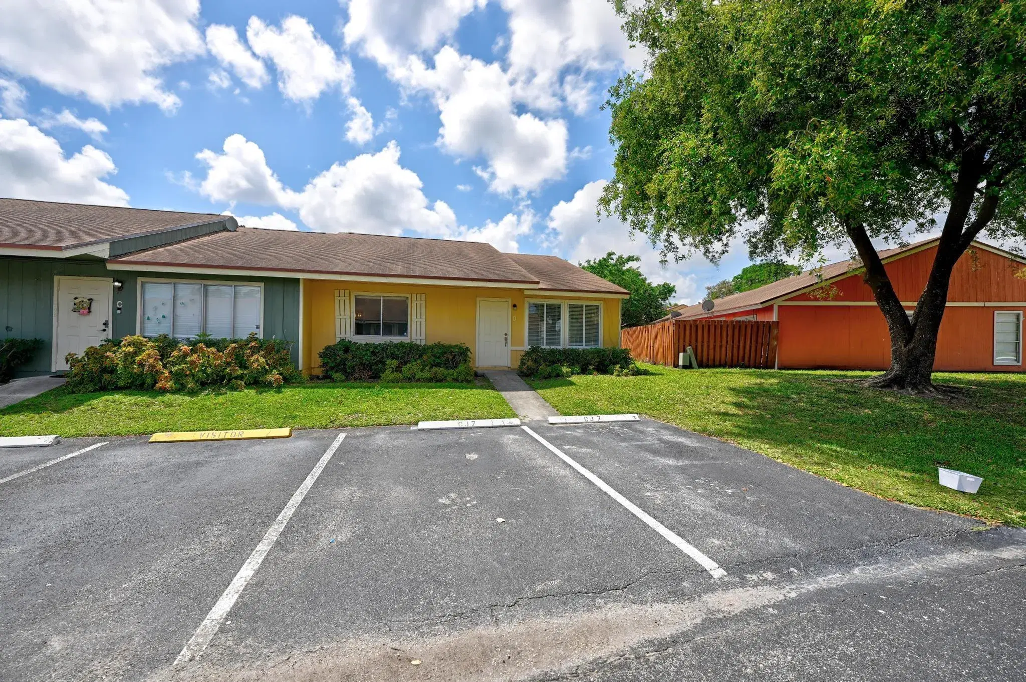 Picture of 4795 Orleans Ct # D, West Palm Beach, FL 33415